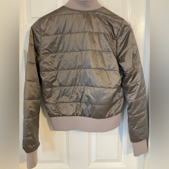 Lululemon Non-Stop Bomber *reversible! - Picture 2 of 8